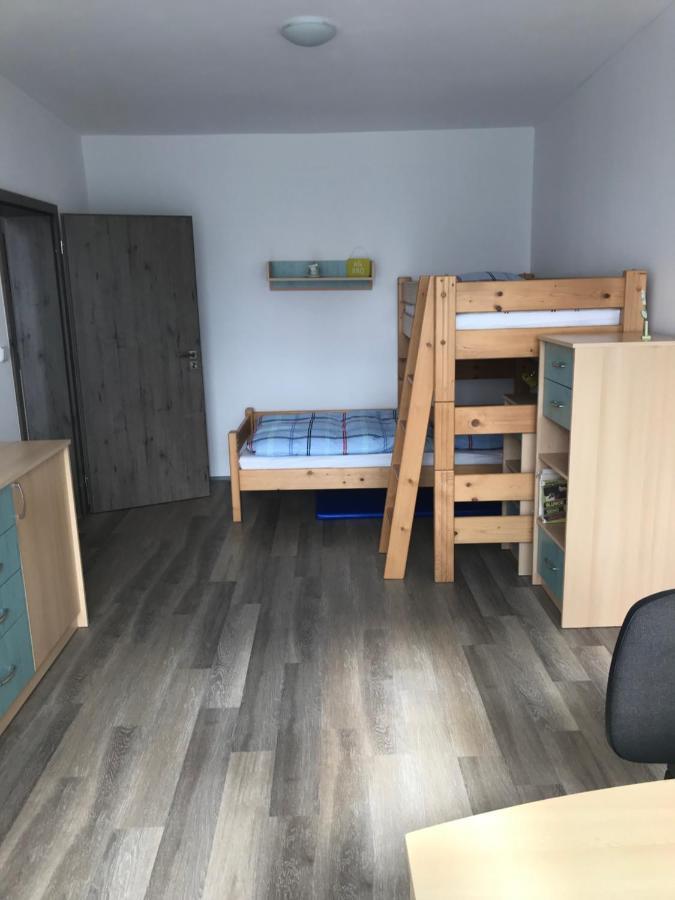 Appartamento Apartmán Plovárna Kamenice nad Lipou Esterno foto